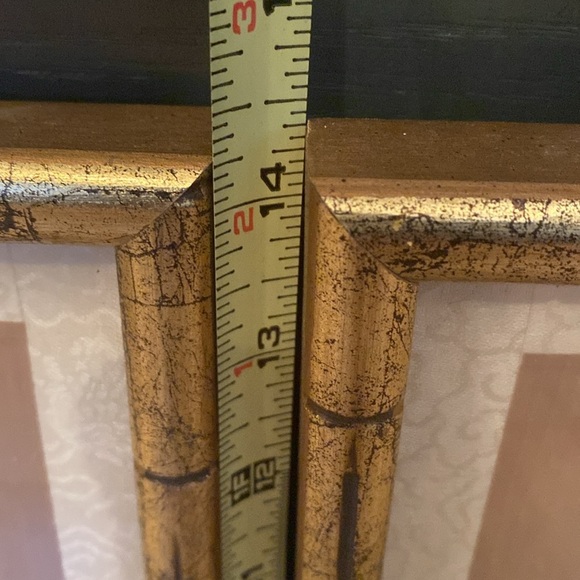 2 Vintage Traditional Chinese
Silk Paintings. - Picture 15 of 16